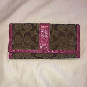Coach wallet